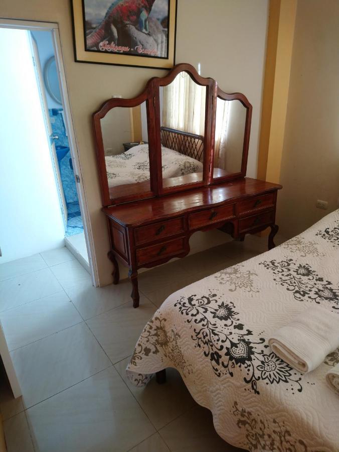 Hostal Terito Puerto Baquerizo Moreno Exteriér fotografie