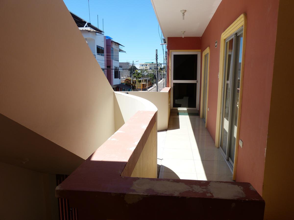 Hostal Terito Puerto Baquerizo Moreno Exteriér fotografie